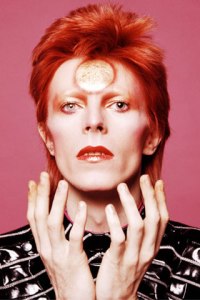 2014-09-24-davidbowie1973makeuplook320x480