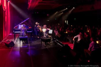 Finn Andews - NZTrio