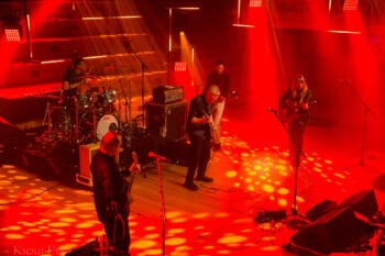 Flying Nun - Straitjacket Fits