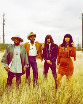 Khruangbin