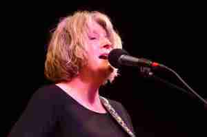 richey2-8e953bfc658e314bcedd39d02630bc65ce7a81bd-s800-c15