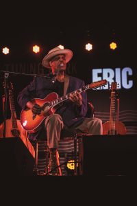 Eric Bibb
