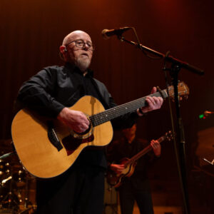 Den_Dave Dobbyn_00003