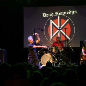DEN_Dead_Kennedys_00032
