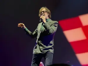 Pulp performing live at Spark Arena, Auckland, February 22, 2026.