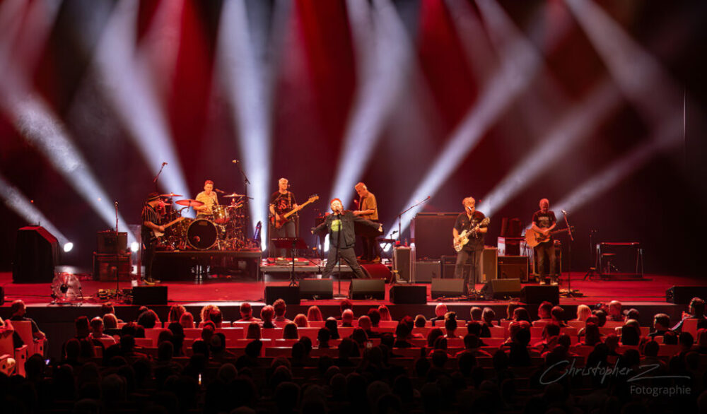 Counting Crows 39 @ Kiri Te Kanawa Theatre, Auckland - 24-03-2026