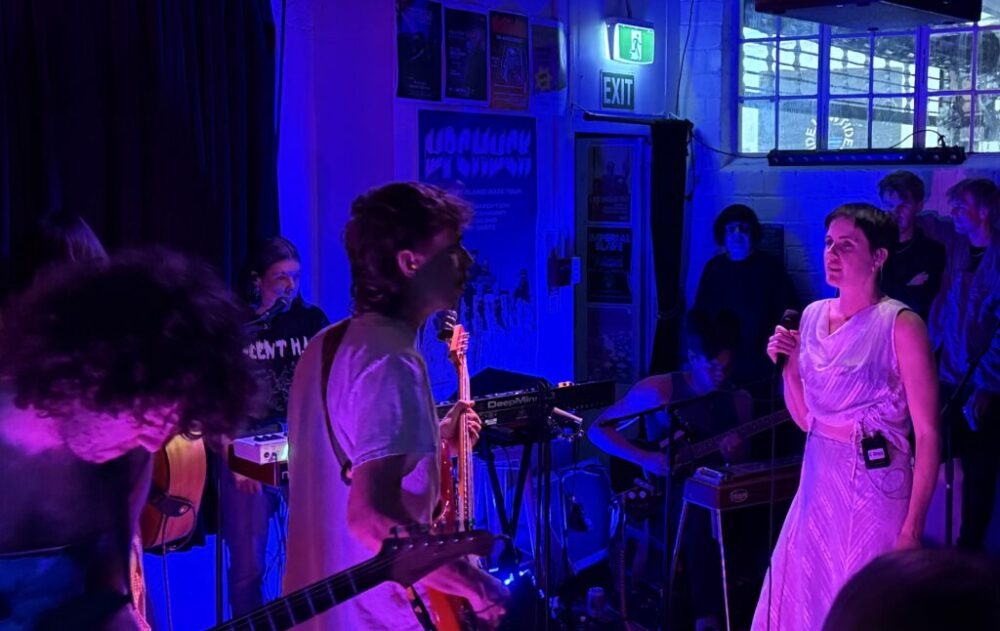 F2085AF4-2FA1-43A8-996E-B1569EF05725