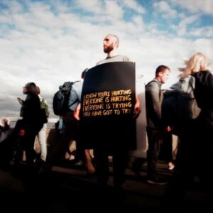 I-know-youre-hurting-everyone-is-hurting-everyone-is-trying-you-have-got-to-try-680x680